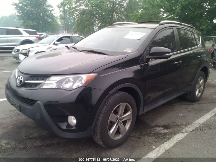 2015 TOYOTA RAV4 XLE - 2T3RFREV7FW262410