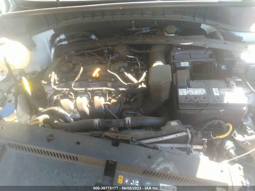 2017 HYUNDAI TUCSON SE - KM8J3CA47HU558863