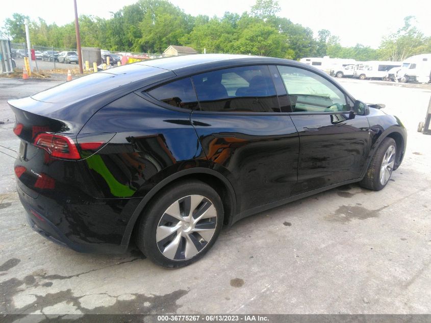 2021 TESLA MODEL Y - 5YJYGDEE2MF146871