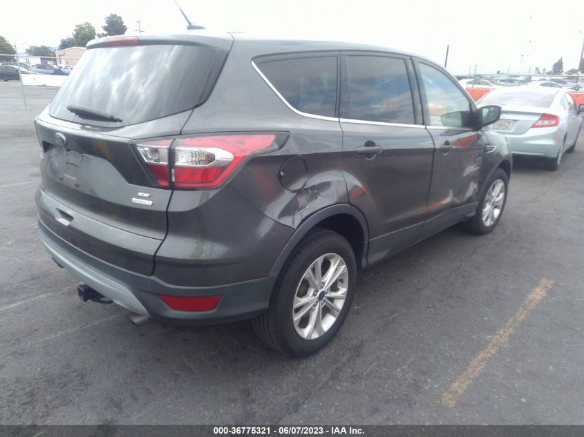 2017 FORD ESCAPE SE - 1FMCU0G98HUA29073