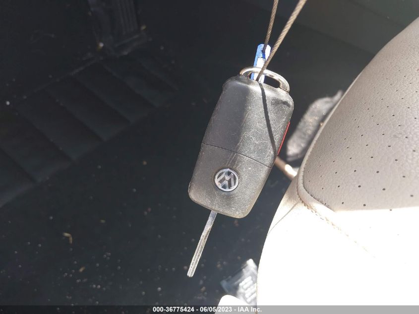 2017 VOLKSWAGEN JETTA SE - 3VWDB7AJ9HM281328