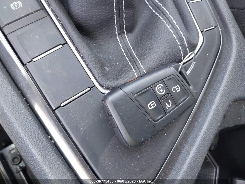 VIN 3VV3B7AX9NM106917 2022 VOLKSWAGEN TIGUAN SE