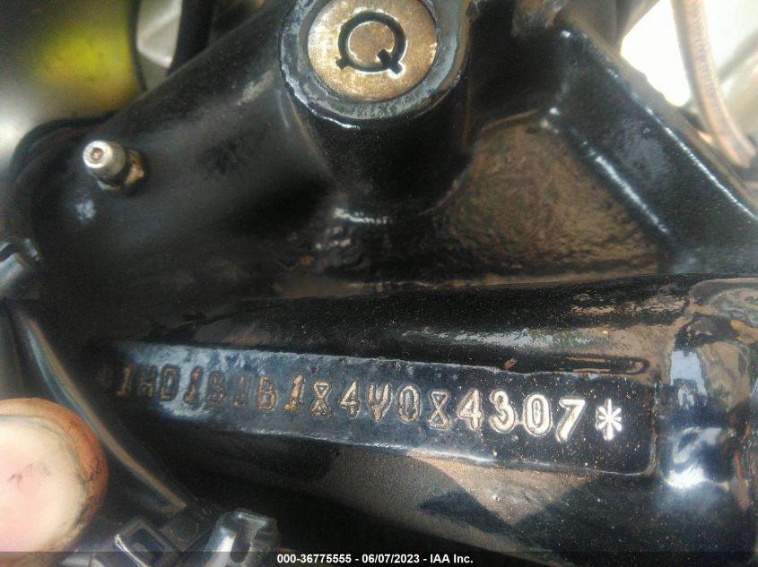 2004 HARLEY-DAVIDSON FLSTCI - 1HD1BWB184Y084307