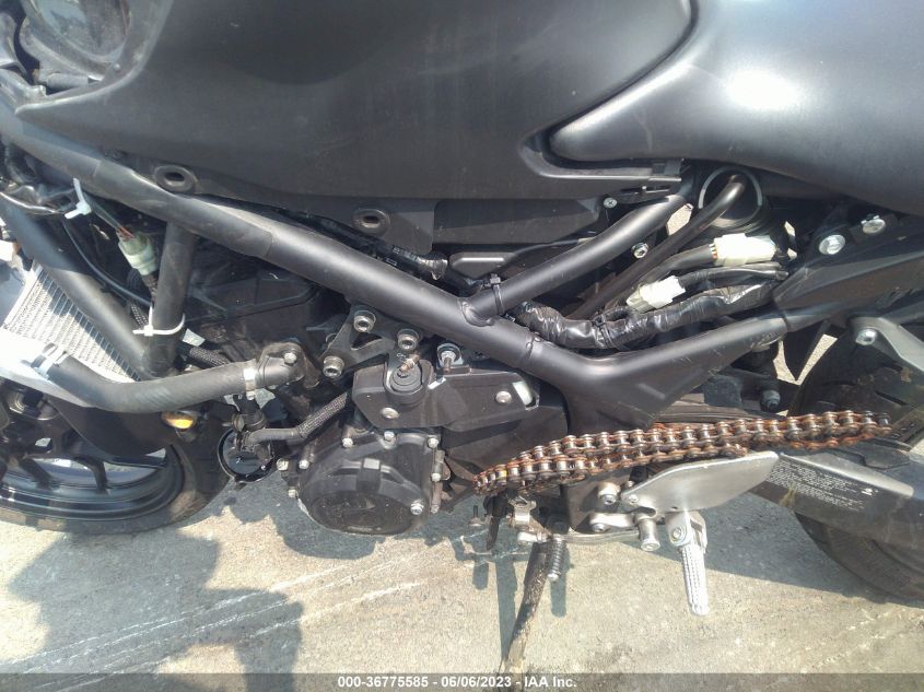 2019 YAMAHA YZFR3 MH3RH17Y4KK002246