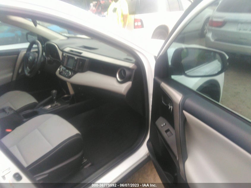 VIN 2T3WFREV1JW494190 2018 TOYOTA RAV4 ADVENTURE/XLE