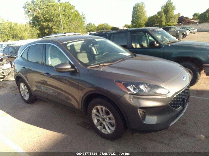 2021 FORD ESCAPE SE - 1FMCU9G68MUA96051