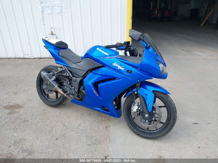 2008 KAWASAKI EX250 J - JKAEXMJ108DA10092