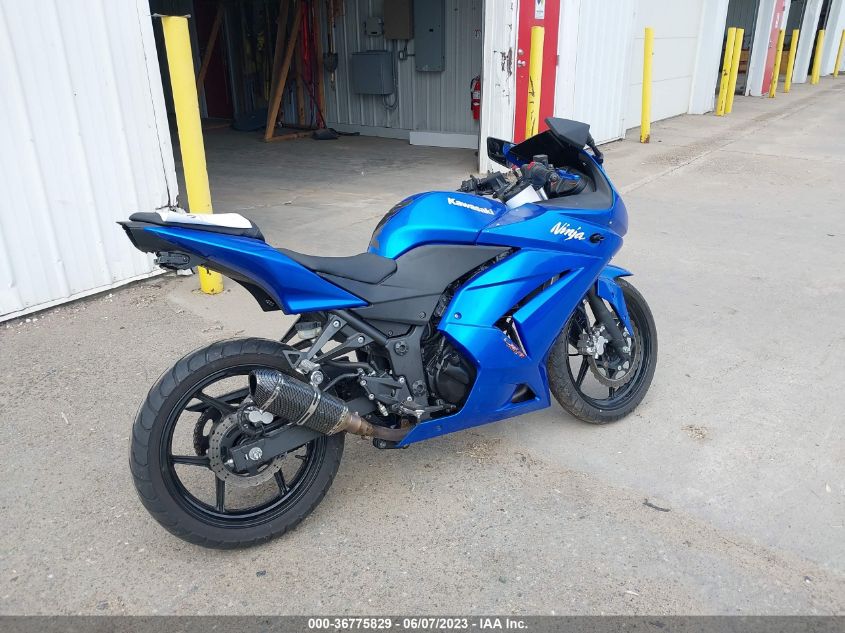 2008 KAWASAKI EX250 J - JKAEXMJ108DA10092