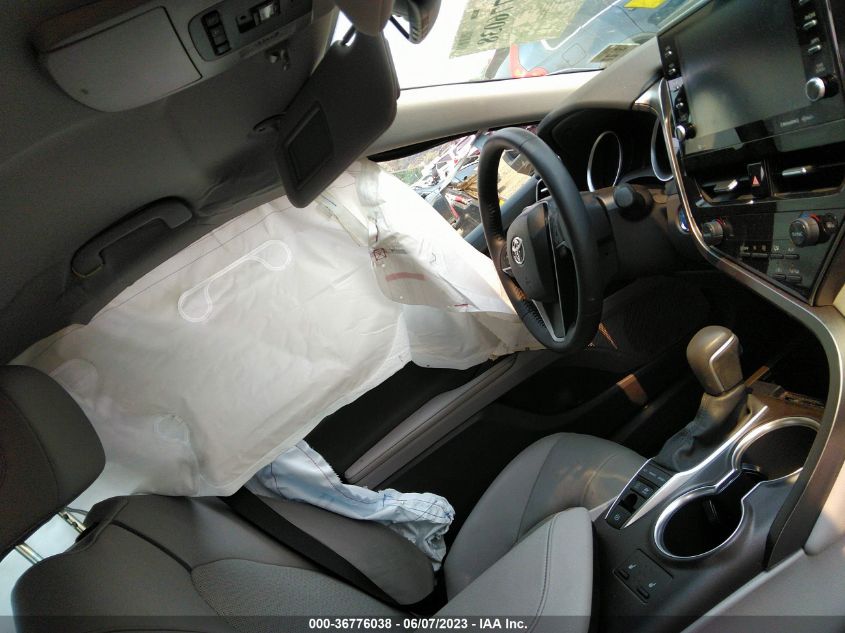 2022 TOYOTA CAMRY HYBRID XLE - 4T1F31AK6NU582415