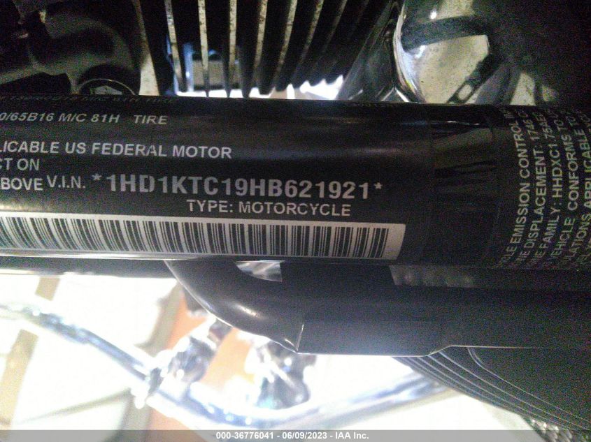 2017 HARLEY-DAVIDSON FLTRXS ROAD GLIDE SPECIAL - 1HD1KTC19HB621921