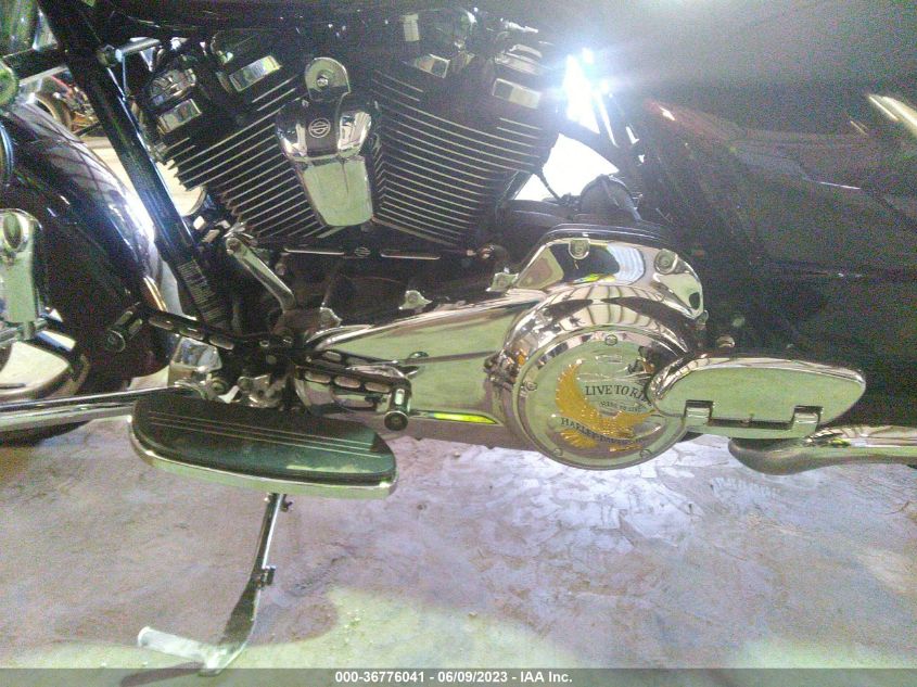 2017 HARLEY-DAVIDSON FLTRXS ROAD GLIDE SPECIAL - 1HD1KTC19HB621921