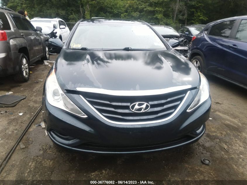 2013 HYUNDAI SONATA GLS PZEV - 5NPEB4AC8DH570773