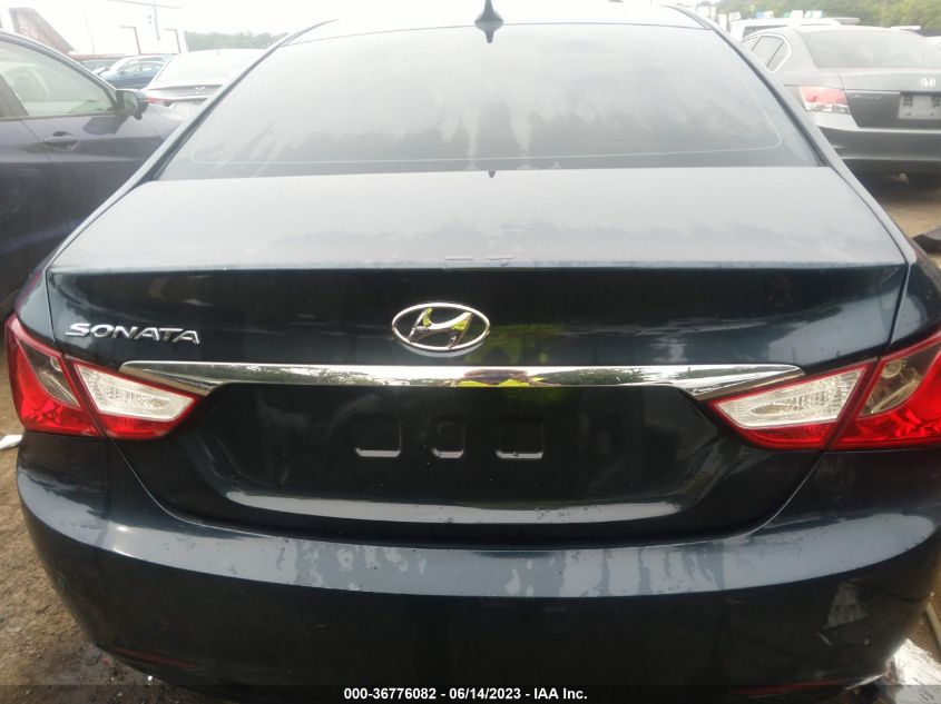 2013 HYUNDAI SONATA GLS PZEV - 5NPEB4AC8DH570773