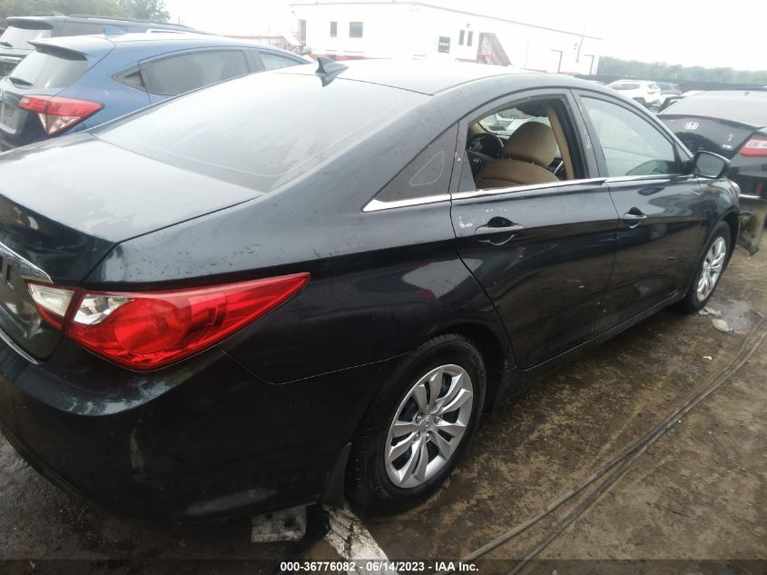 2013 HYUNDAI SONATA GLS PZEV - 5NPEB4AC8DH570773