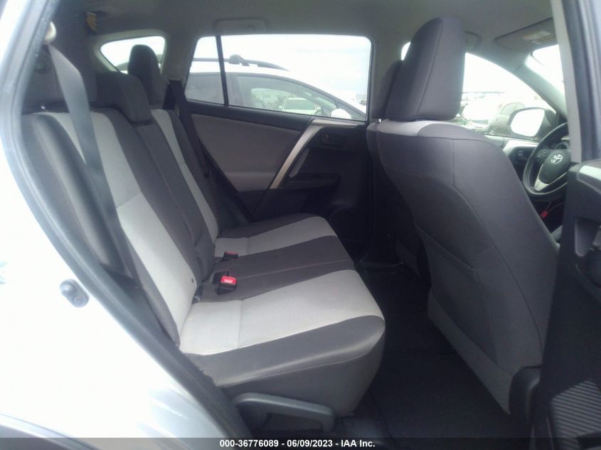 2015 TOYOTA RAV4 LE - JTMZFREV7FD070269