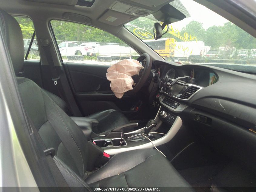 2015 HONDA ACCORD SEDAN TOURING - 1HGCR3F97FA008207