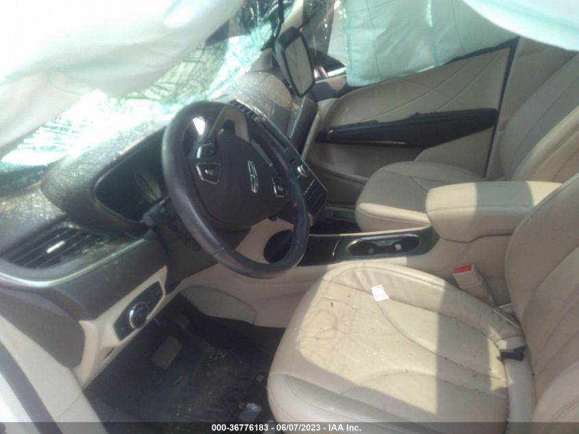 2019 LINCOLN MKC RESERVE - 5LMCJ3C93KUL13005