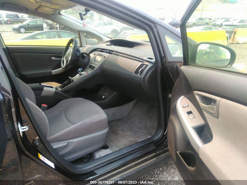 2014 TOYOTA PRIUS FOUR/FIVE/THREE/ONE/TWO - JTDKN3DU9E0373327
