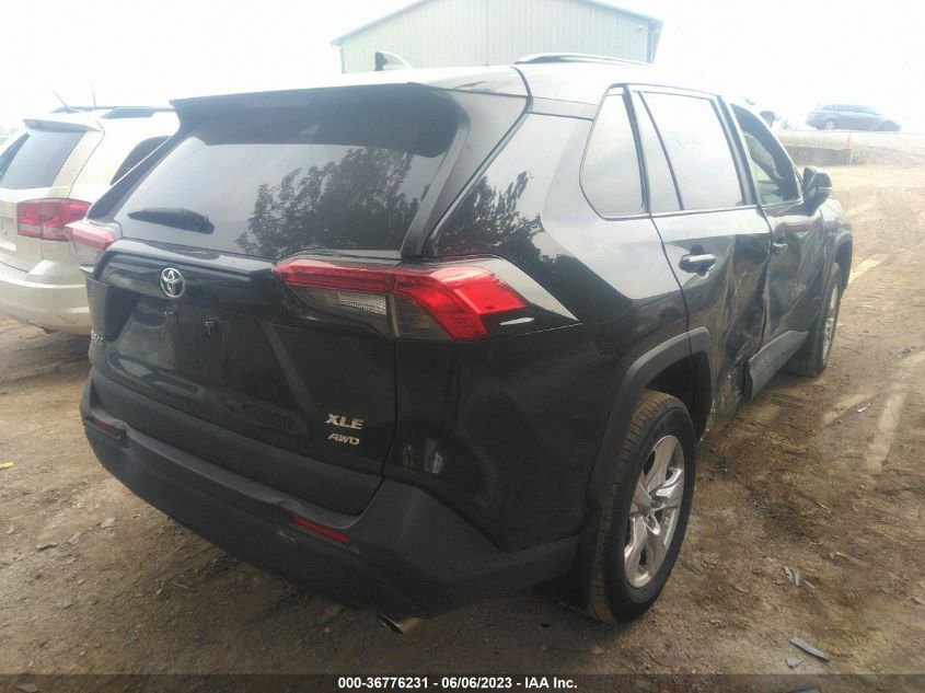 2T3P1RFV6MC227991 Toyota RAV4 XLE 4