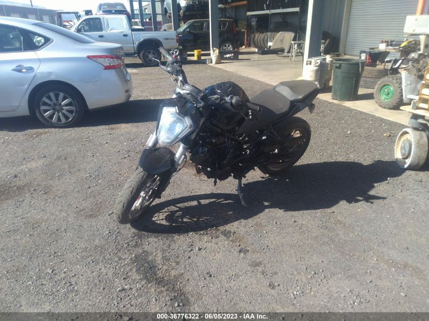 2022 KTM 200 DUKE - MD2JPC402NC069249