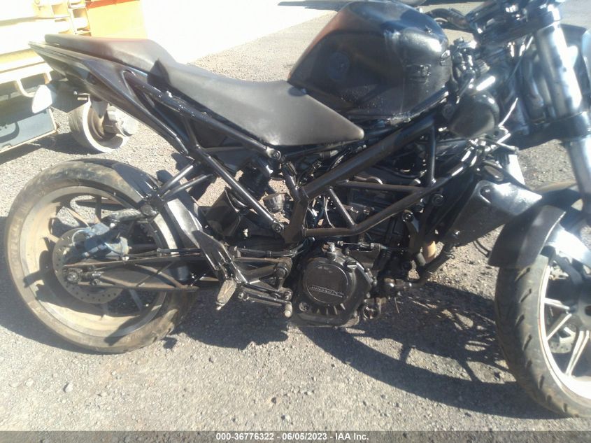 2022 KTM 200 DUKE - MD2JPC402NC069249