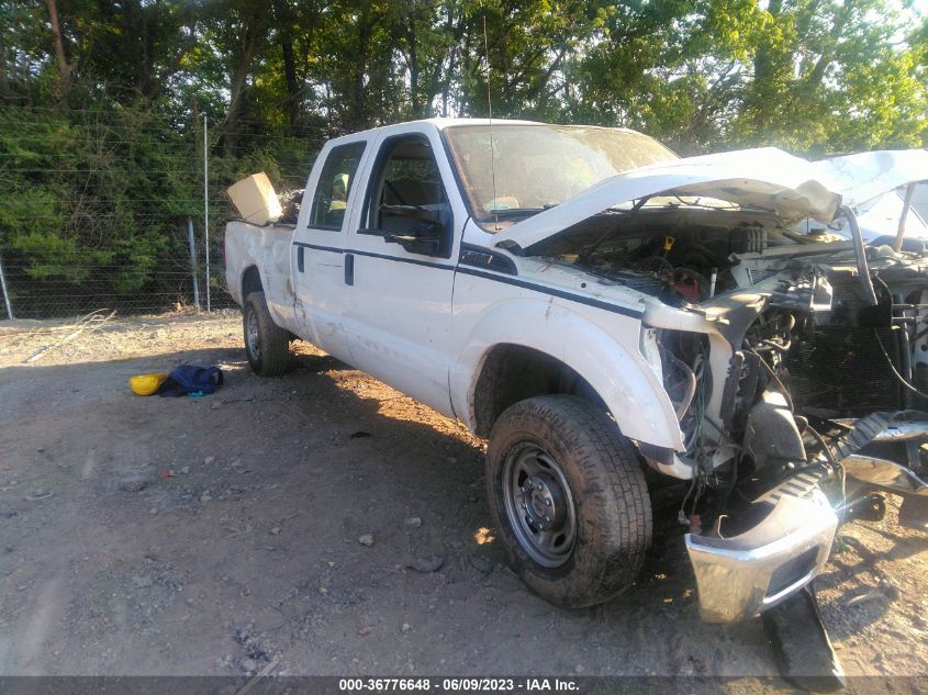 2015 FORD SUPER DUTY F-250 SRW LARIAT/PLATINUM - 1FT7W2B6XFEA26613