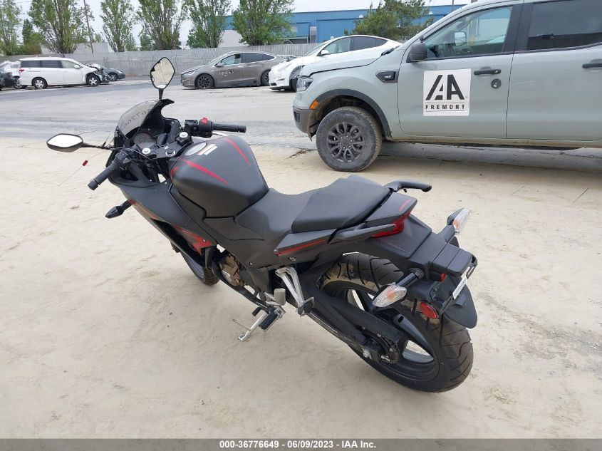 2022 HONDA CBR300 RA - MLHNC5155N5800319