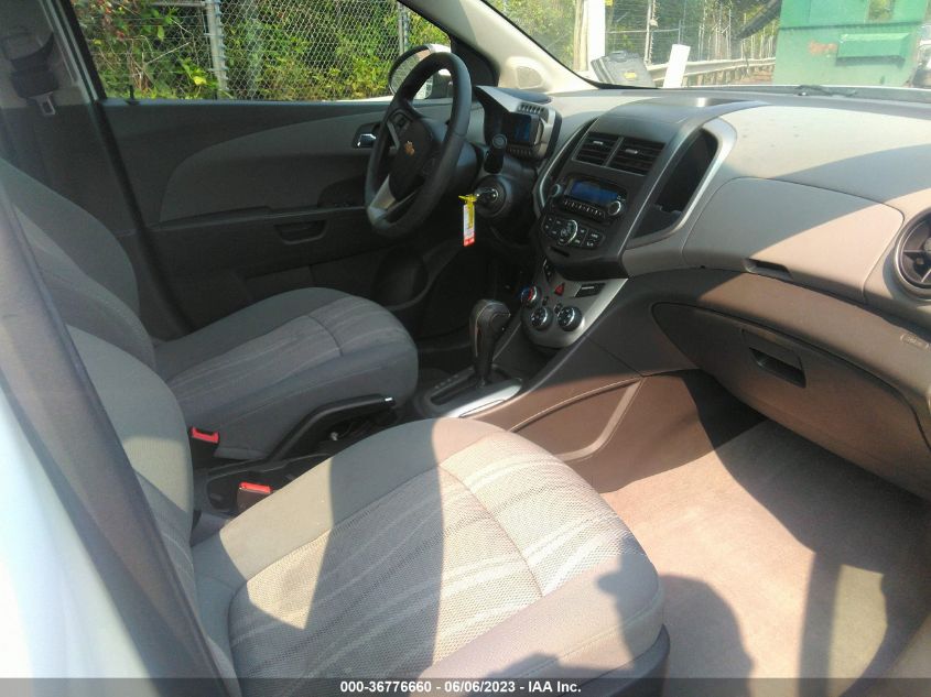 2015 CHEVROLET SONIC LT - 1G1JC5SHXF4112987
