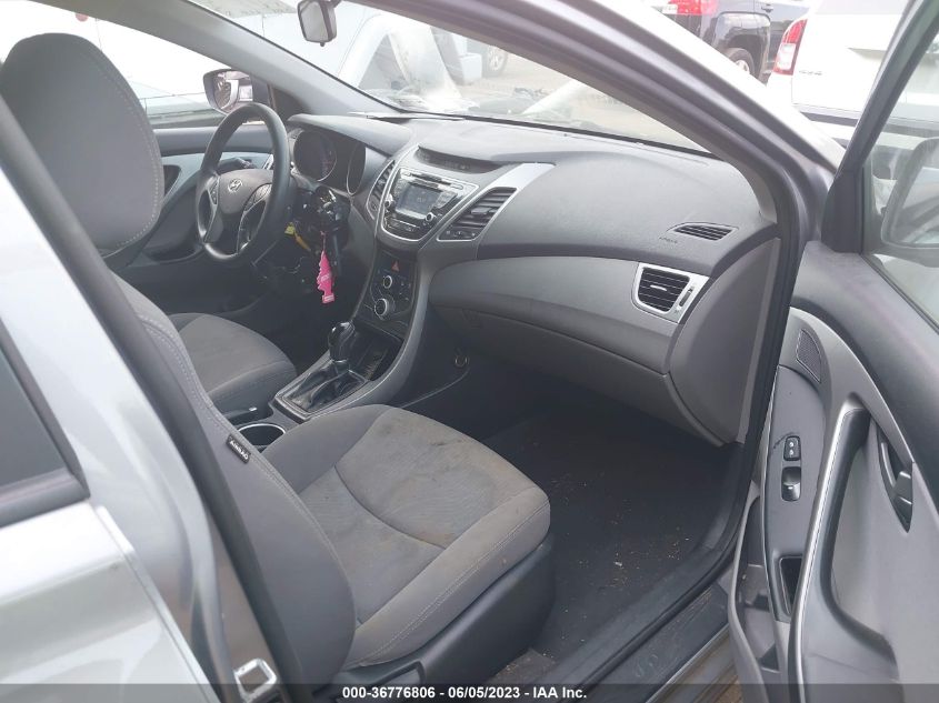 2016 HYUNDAI ELANTRA SE - KMHDH4AE6GU480068
