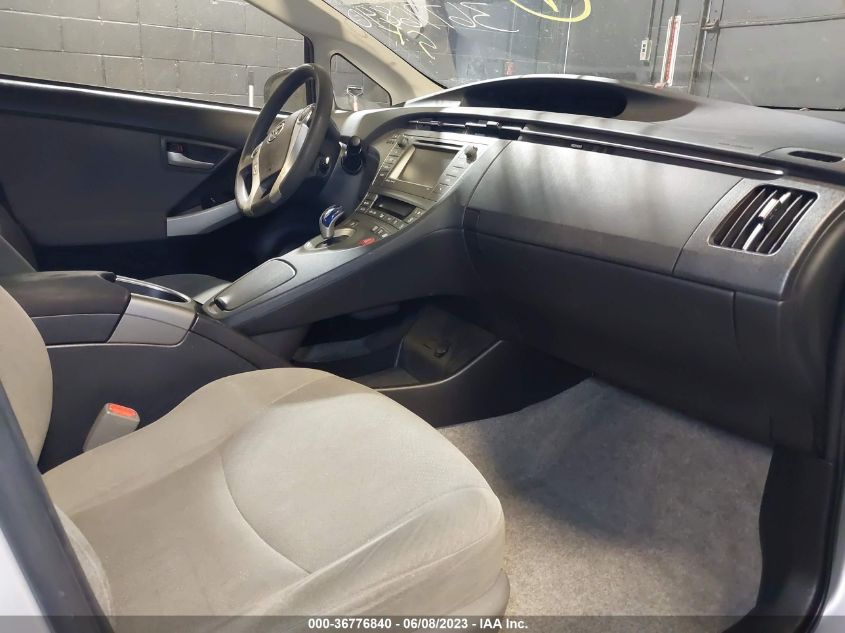 2015 TOYOTA PRIUS FOUR - JTDKN3DU8F0483058