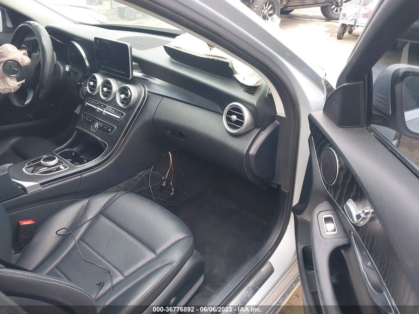 VIN 55SWF4JB4HU232516 2017 MERCEDES-BENZ C-CLASS C 300