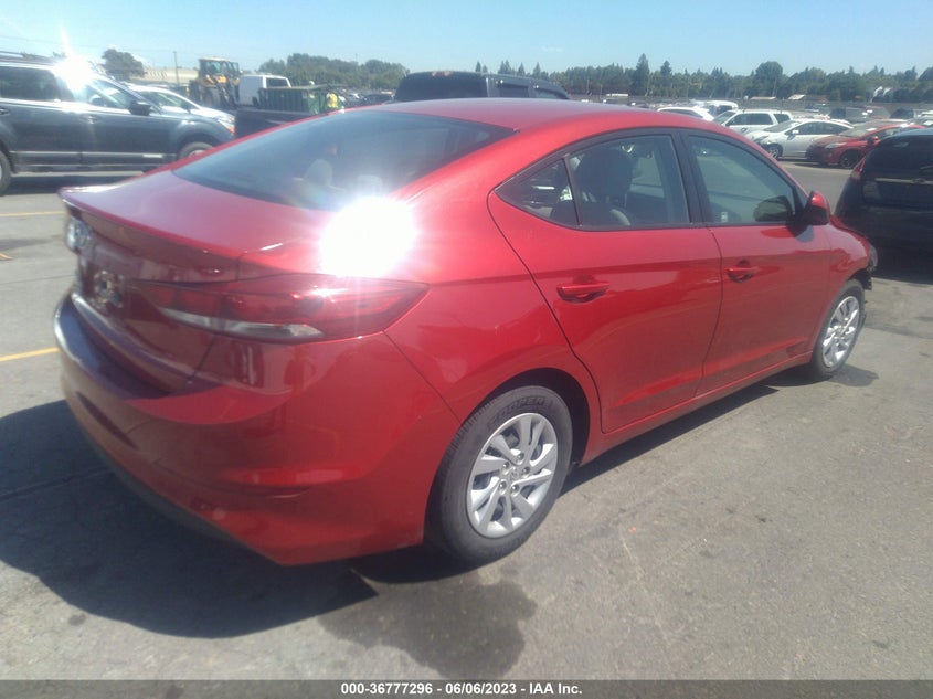 VIN 5NPD74LF7JH355840 2018 HYUNDAI ELANTRA SE