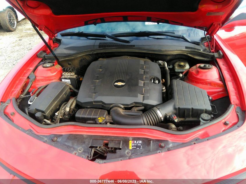 2015 CHEVROLET CAMARO LT - 2G1FD1E32F9173386