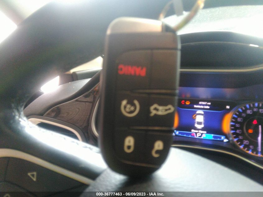 2015 CHRYSLER 200 C - 1C3CCCCB4FN547226