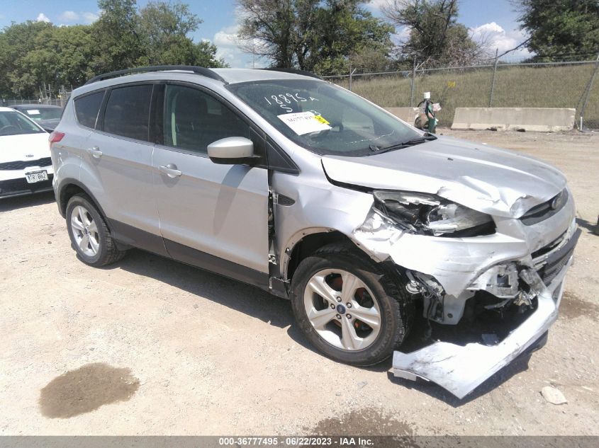 2015 FORD ESCAPE SE - 1FMCU9G96FUB82861