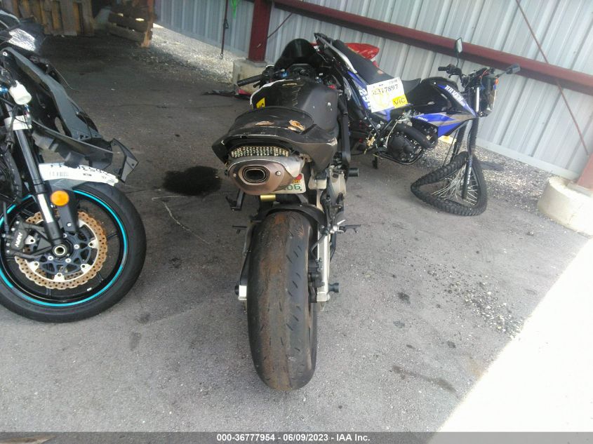 2006 HONDA CBR600 RR - JH2PC37046M300811