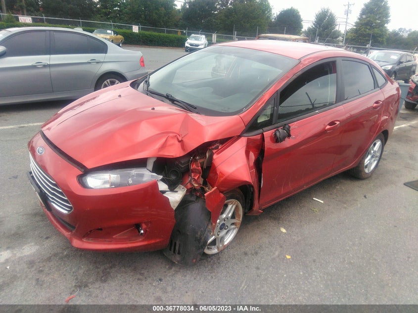 VIN 3FADP4BJXJM103697 2018 FORD FIESTA SE