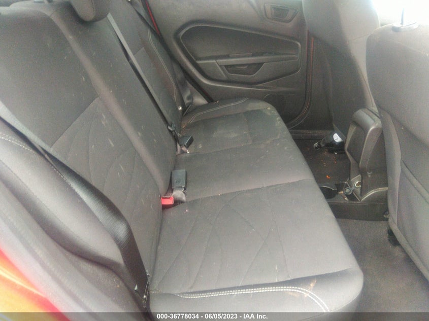 VIN 3FADP4BJXJM103697 2018 FORD FIESTA SE