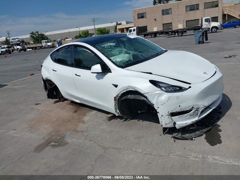 2021 TESLA MODEL Y LONG RANGE - 5YJYGDEE3MF224252