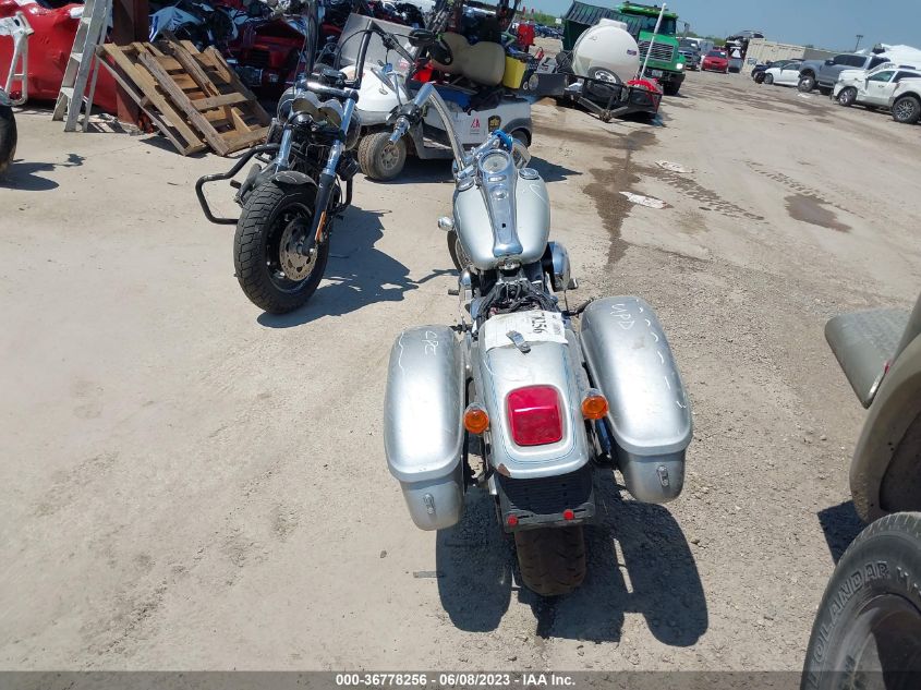 2004 HARLEY-DAVIDSON FXSTDI - 1HD1JBB174Y083807