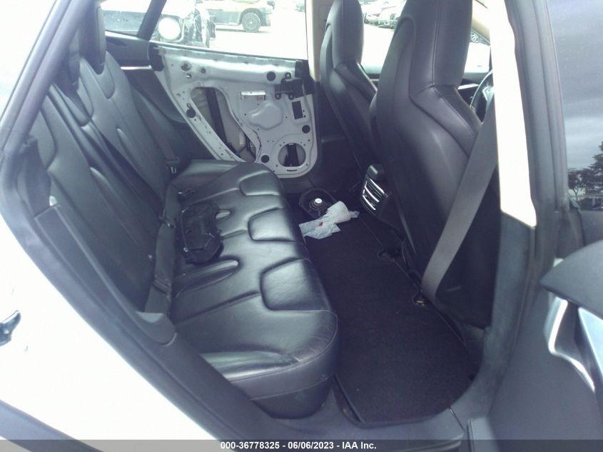 2014 TESLA MODEL S 60 KWH BATTERY/P85 - 5YJSA1H12EFP56737