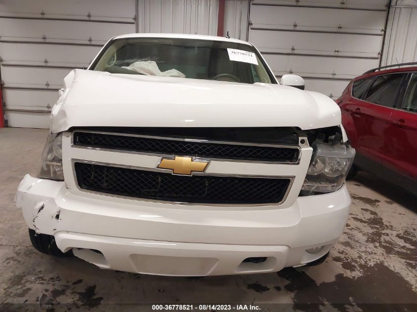 2013 CHEVROLET SUBURBAN 1500 LT - 1GNSKJE71DR186185