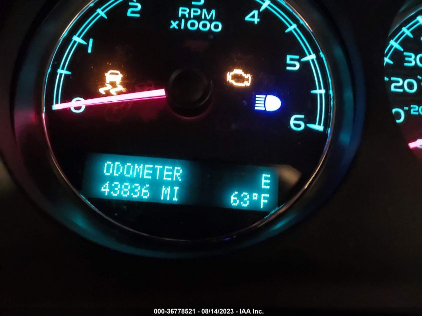 2013 CHEVROLET SUBURBAN 1500 LT - 1GNSKJE71DR186185