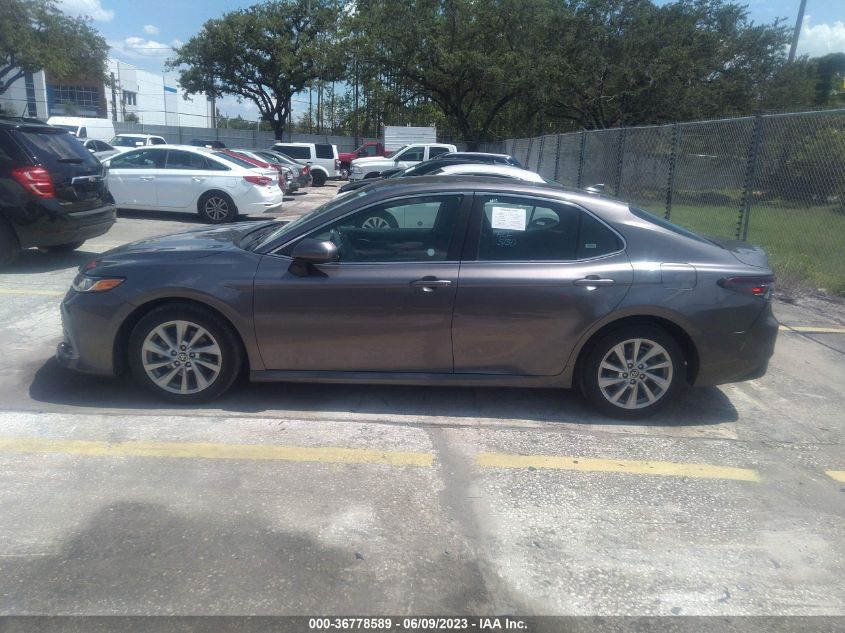 2021 TOYOTA CAMRY LE - 4T1C11AK3MU439154