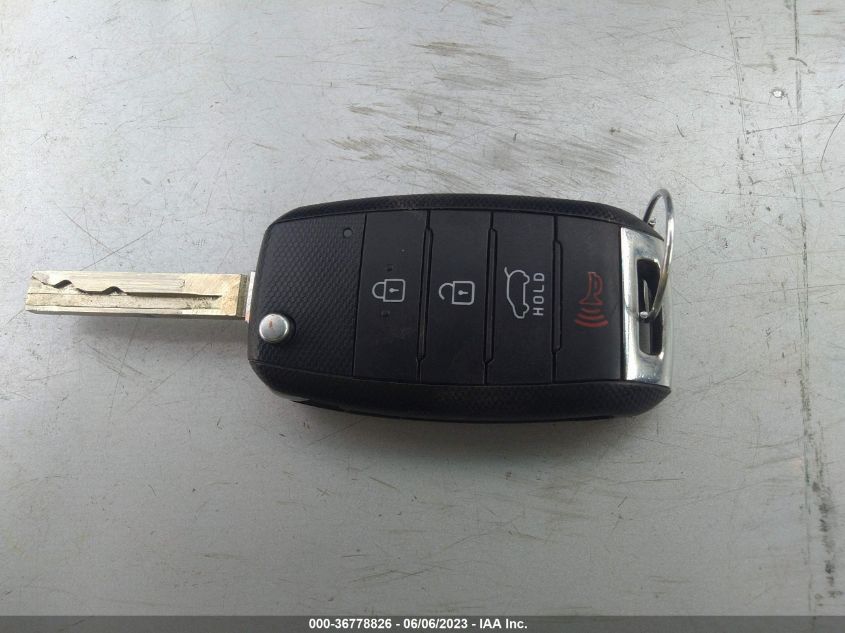 2016 KIA SORENTO LX - 5XYPG4A5XGG036374