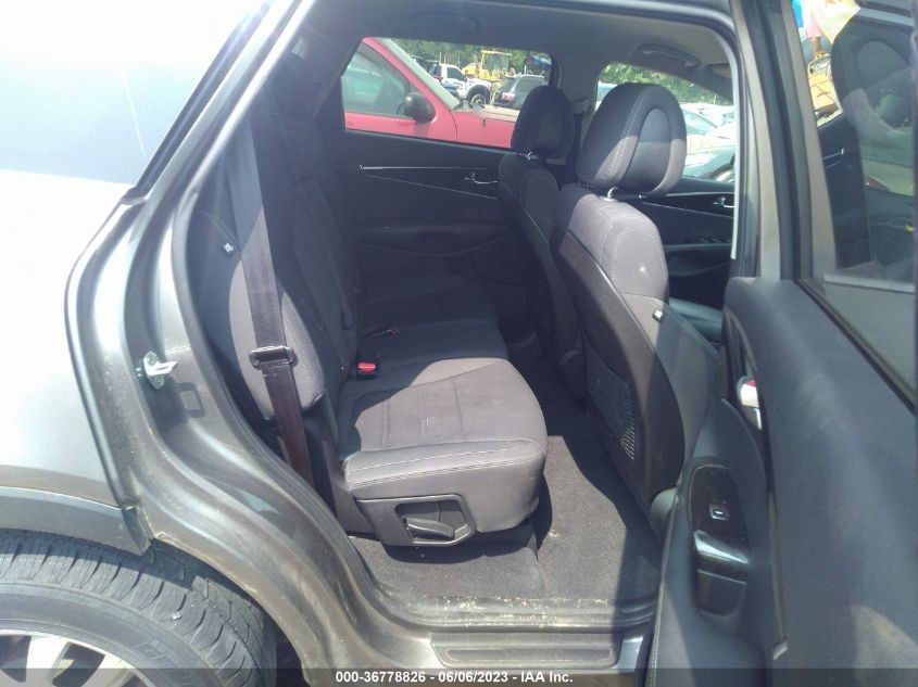 2016 KIA SORENTO LX - 5XYPG4A5XGG036374