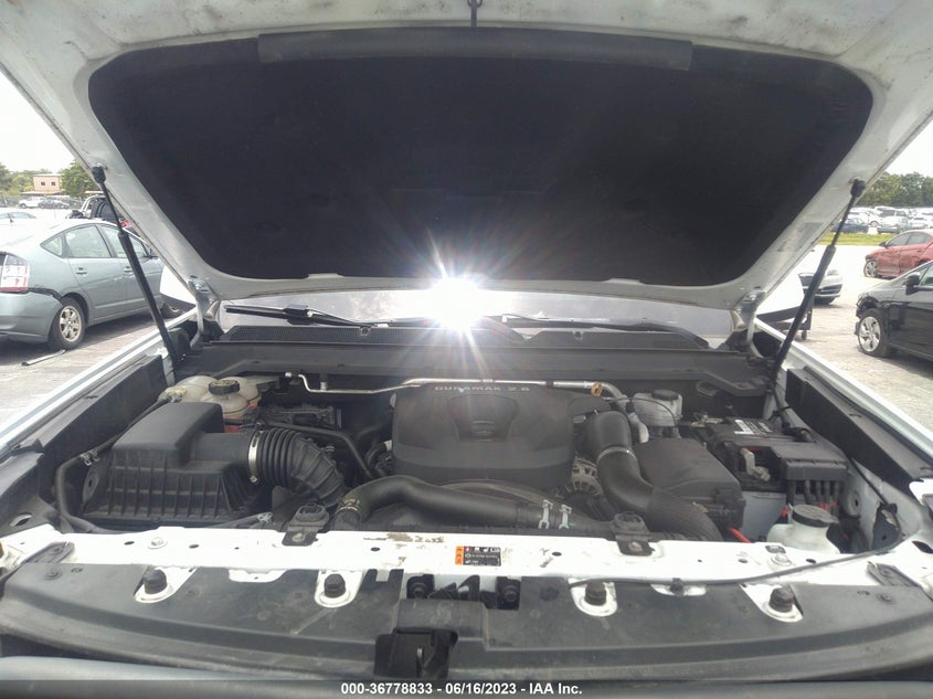 VIN 1GCPTCE17K1260935 2019 CHEVROLET COLORADO 4WD LT