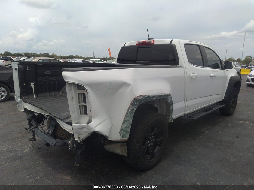 VIN 1GCPTCE17K1260935 2019 CHEVROLET COLORADO 4WD LT