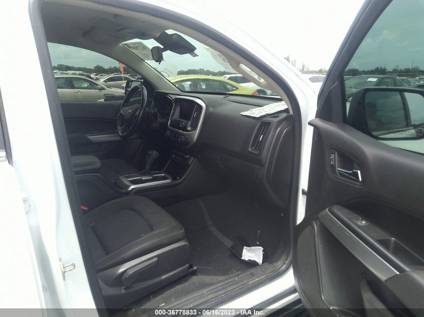 VIN 1GCPTCE17K1260935 2019 CHEVROLET COLORADO 4WD LT