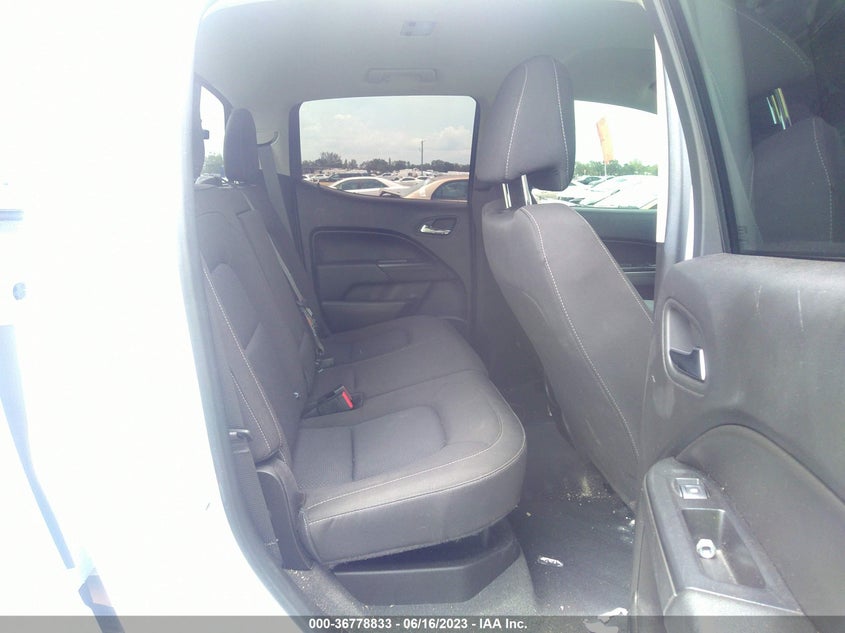 VIN 1GCPTCE17K1260935 2019 CHEVROLET COLORADO 4WD LT